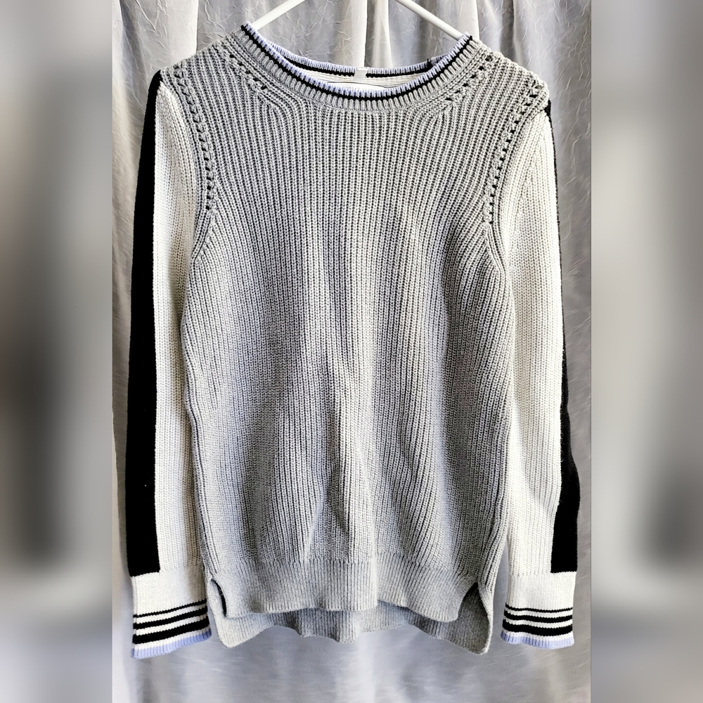 Victoria secrets sweater